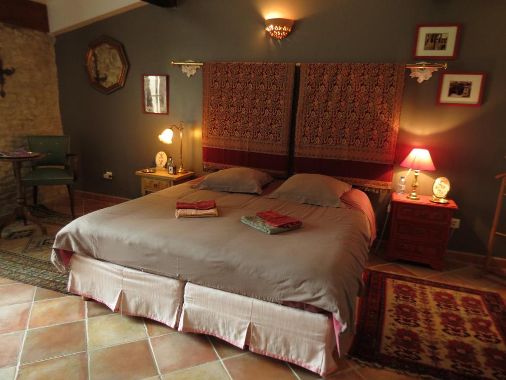 La Claverie Sainte-Radégonde-des-Noyers 객실 사진